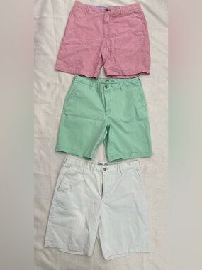 Izod Men’s short lot Stretch Chino Shorts - 34 and 9.5 inseam